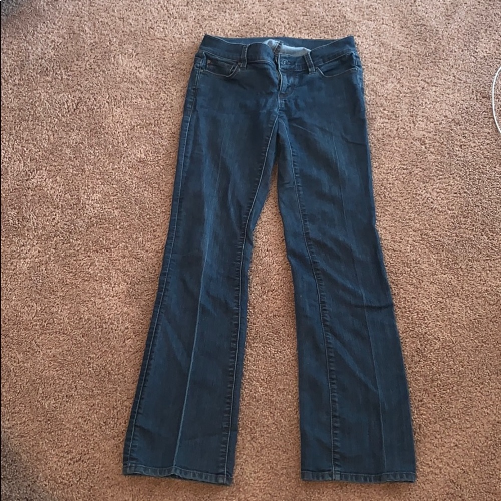 Ann Taylor Straight Leg Modern Fit Jeans